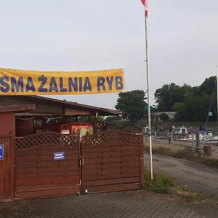 Holiday Miedzyzdroje Wapnica Marina With Private Beach And Boat Facility Campsite *